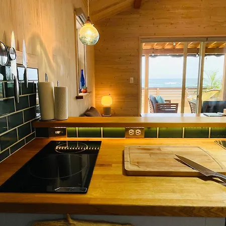 Pacifico Surf House - By The Sea Villa Shishikui Exterior photo